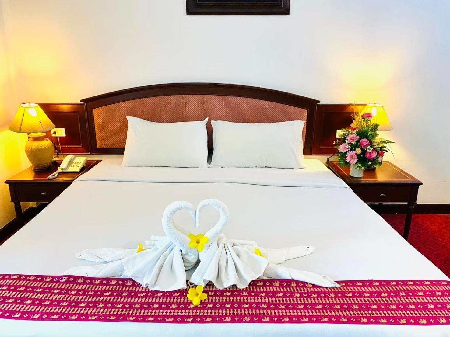 Crystal Hotel Krabi Ban Khlong Chi Lat Exteriör bild